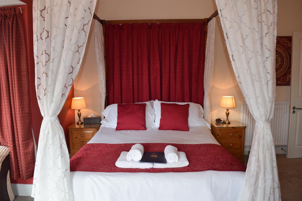 St Aubyn'S Guest House Bridgwater Extérieur photo