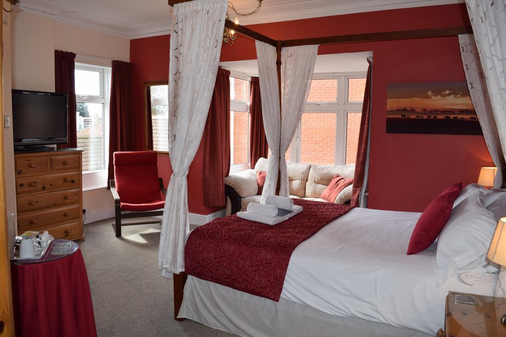 St Aubyn'S Guest House Bridgwater Extérieur photo