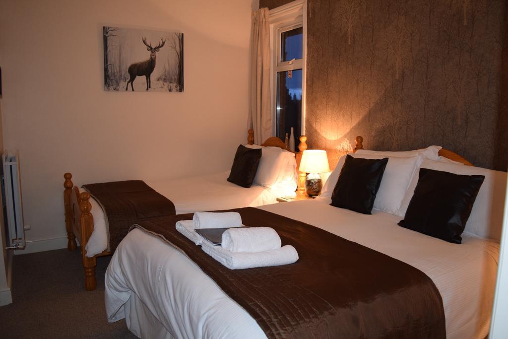St Aubyn'S Guest House Bridgwater Extérieur photo